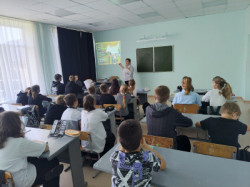 Информационный час &laquo;В единстве с Россией&raquo;