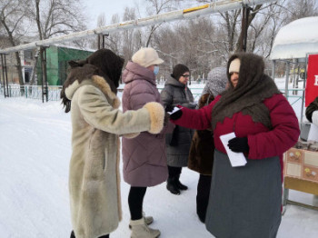 &laquo;Подвигу твоему Ленинград!&raquo;.